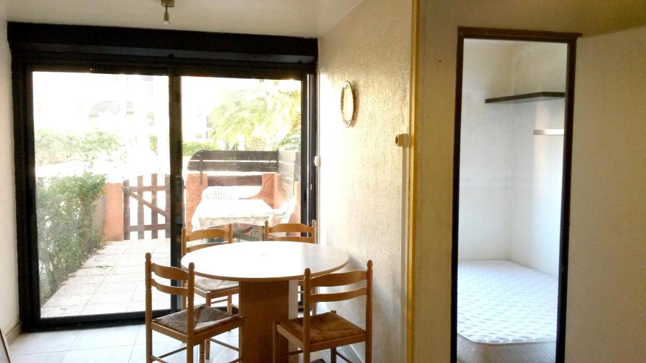 Appartement Charmant A Canet En Roussillon 36 M² Piscine Partagee エクステリア 写真